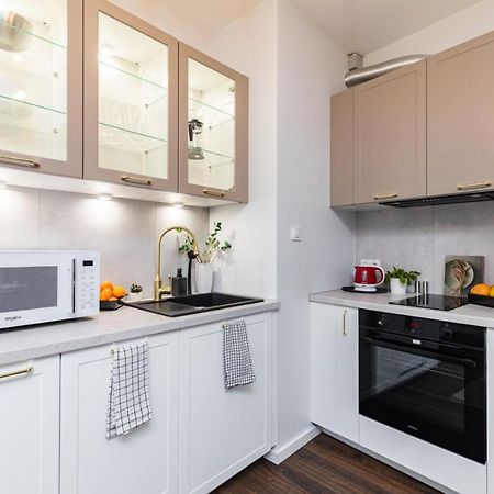 Appartamento Project Comfort Apartament Stalowa 27/12 Warszawa Esterno foto